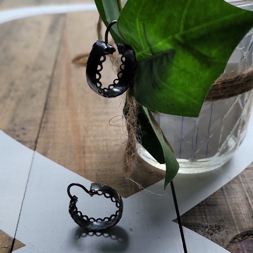 1980s Vintage Black Hoop Earrings